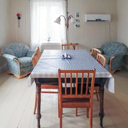 Mysigt Hem Med 4 Sovrum I Mandal * Mandal