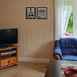 4 Bedroom Cozy In - Nvk242 *